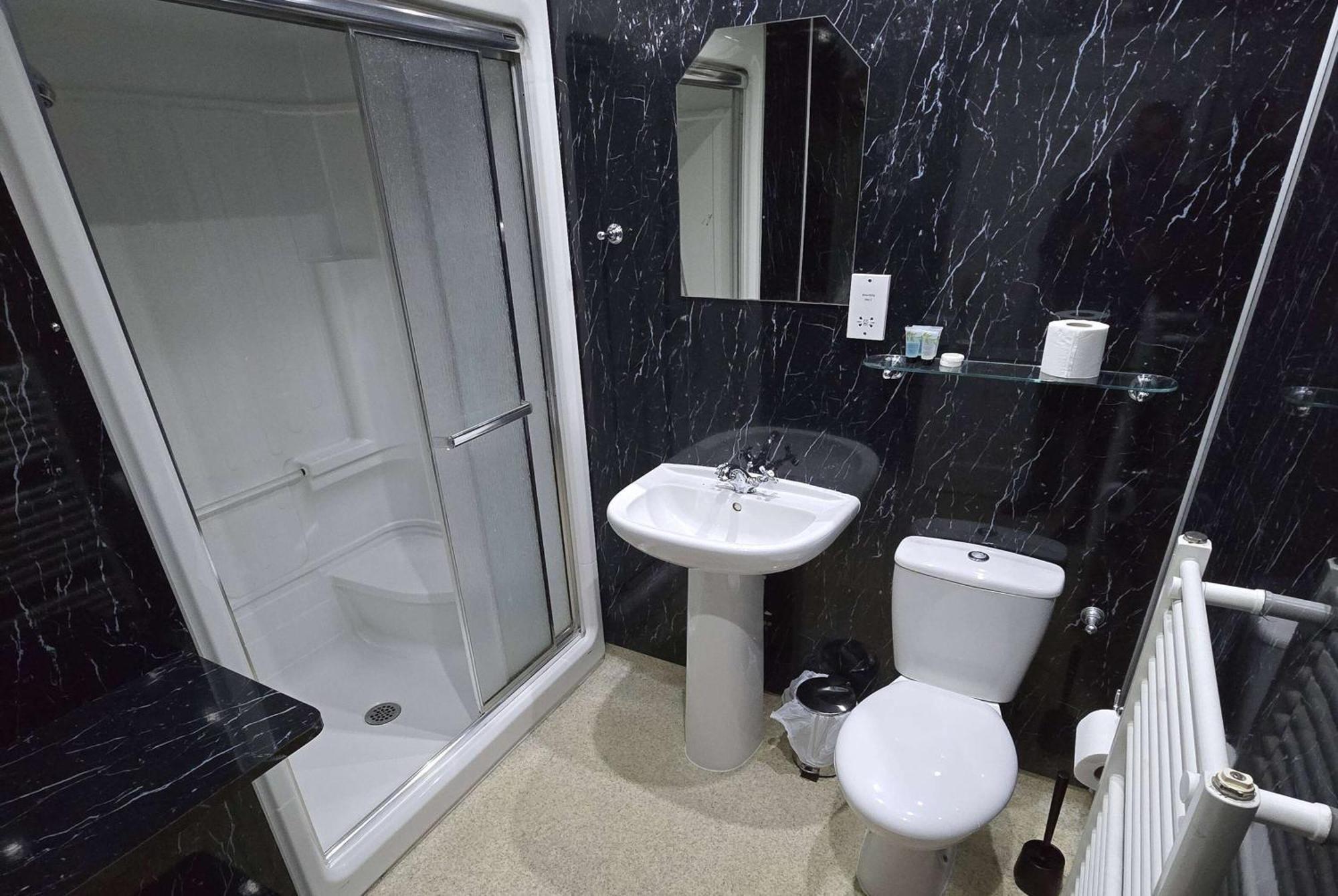 Staindrop Hotel 3* Sheffield